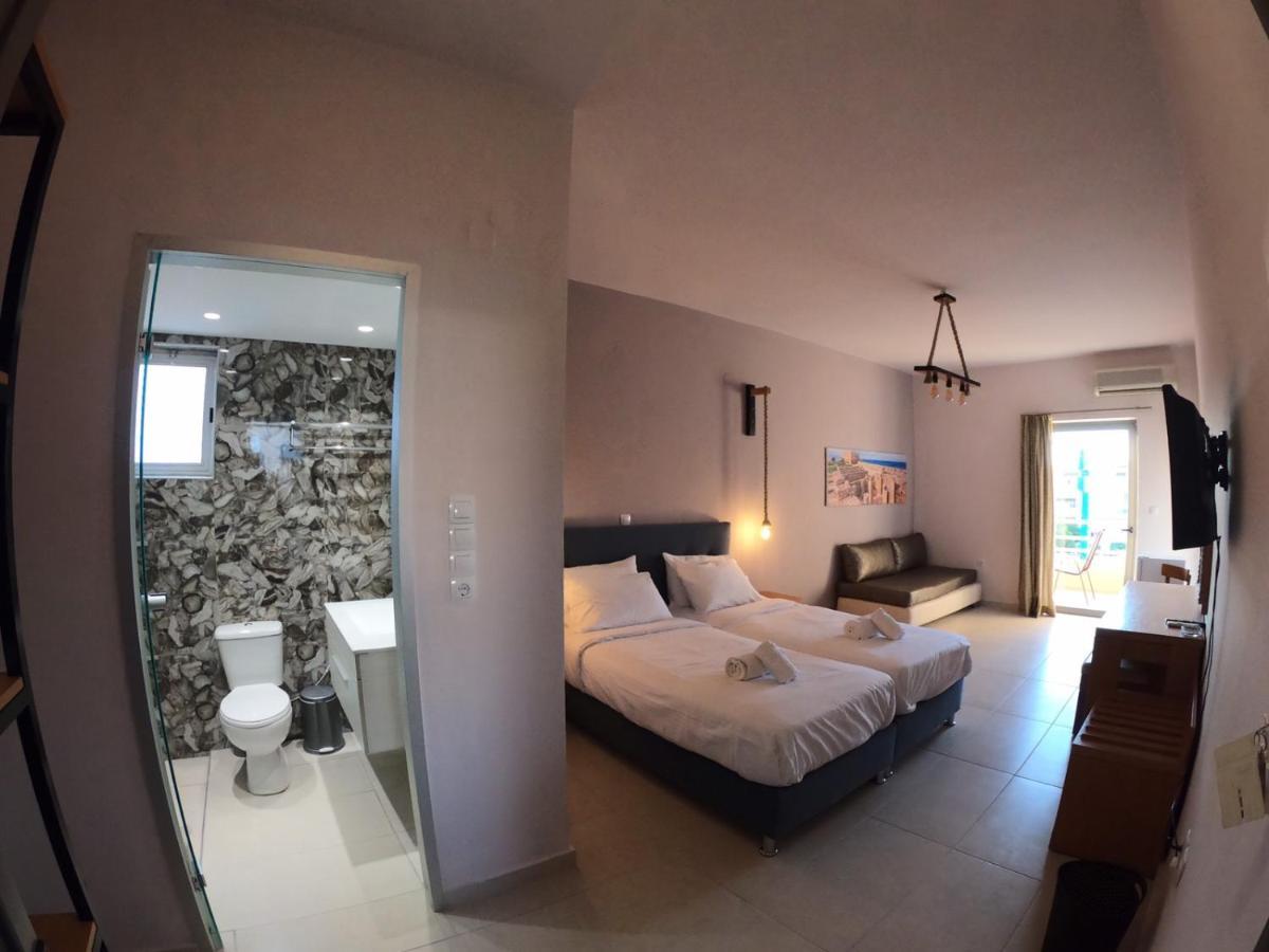 Dioni Hotel Adelianos Kampos Zewnętrze zdjęcie